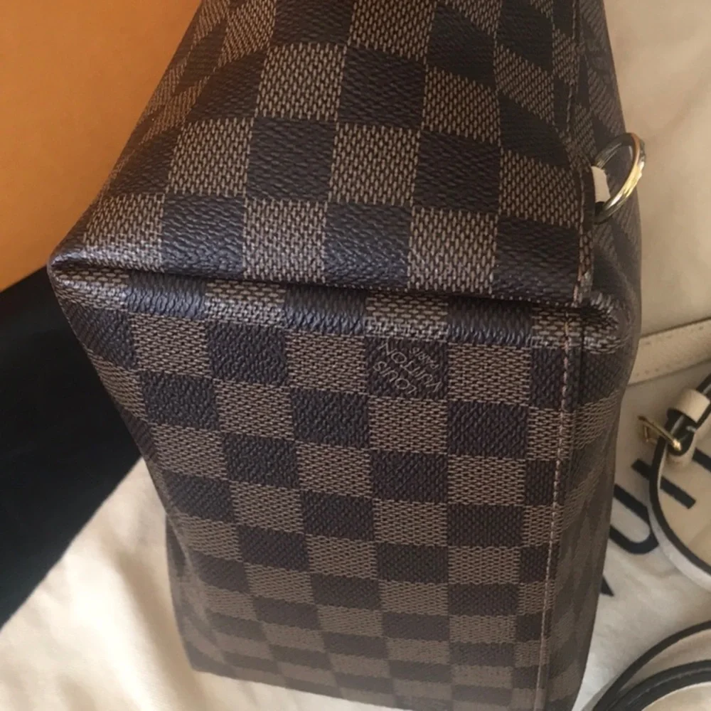 Louis Vuitton Clapton backpack - Picture 4 of 15